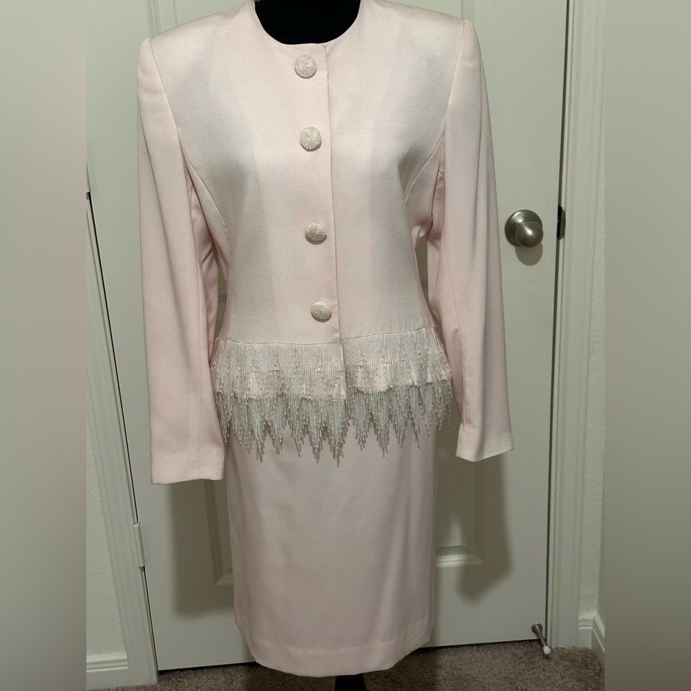 DonElle Light pink women’s 2pc lined jacket& skirt combo